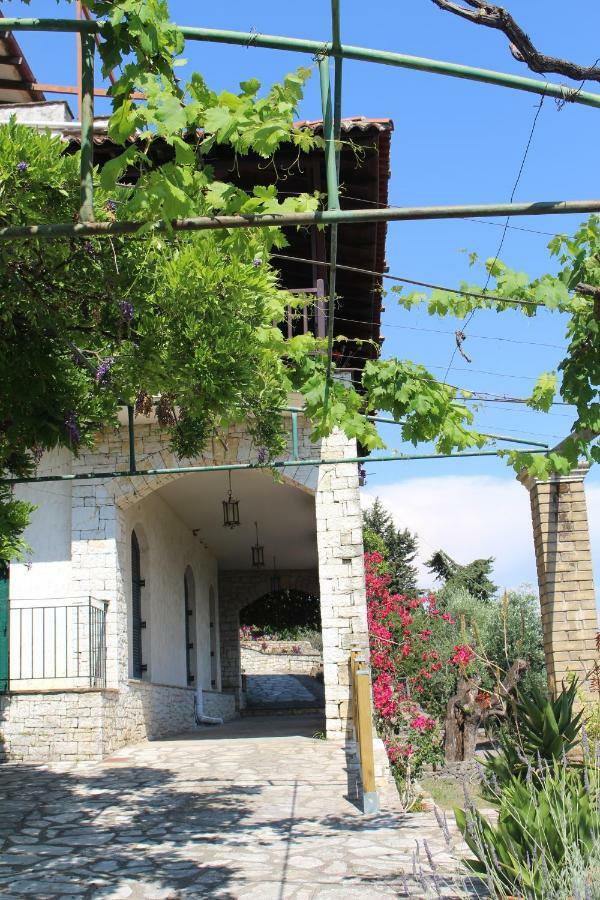 Aris Studio Corfu Pyrgi  Exteriör bild